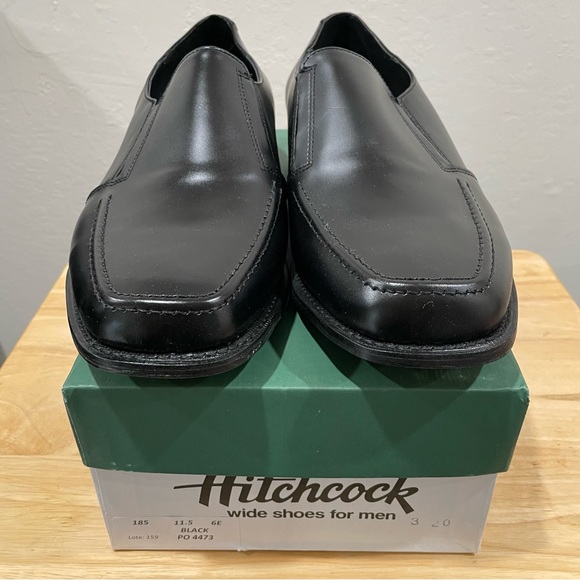 Hitchcock Black Dual-Gore Kent Slip-on Wide Shoes - Picture 2 of 7